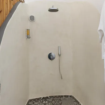 Santoneta Luxury Private Caves Apartment *