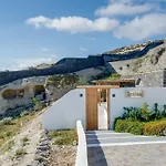 Santoneta Luxury Private Caves * Vourvoúlos