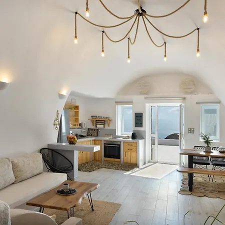 Santoneta Luxury Private Caves * Santorini Island