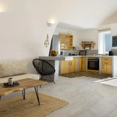 Santoneta Luxury Private Caves Βούρβουλος