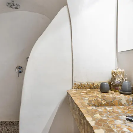 Santoneta Luxury Private Caves Santorini Island