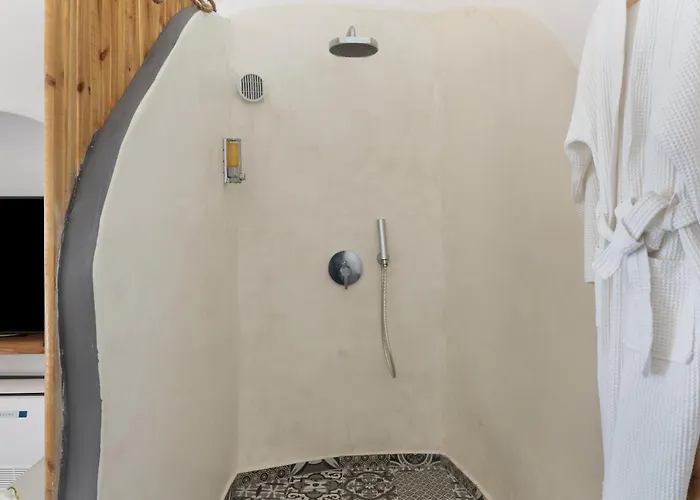 Santoneta Luxury Private Caves Apartment *