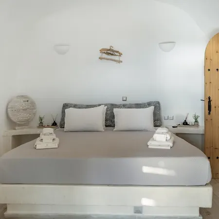 Santoneta Luxury Private Caves شقة Vourvoúlos